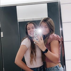 Meet your Posher, Bella